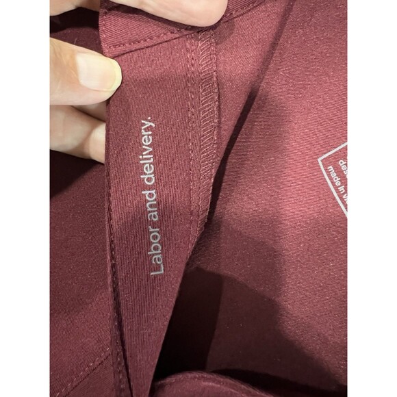 Figs Technical Collection Labor & Delivery Women's Scrub Top Size XLarge - Picture 9 of 13